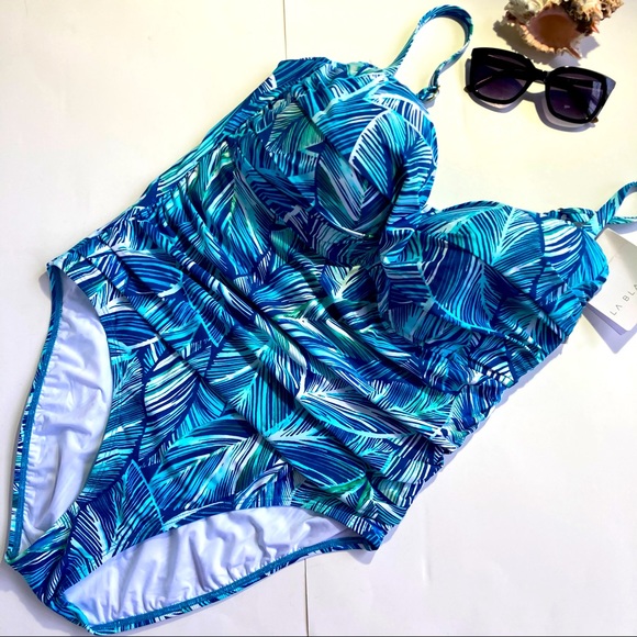 NWT  La Blanca one piece Tummy control Swimsuit - Picture 11 of 11